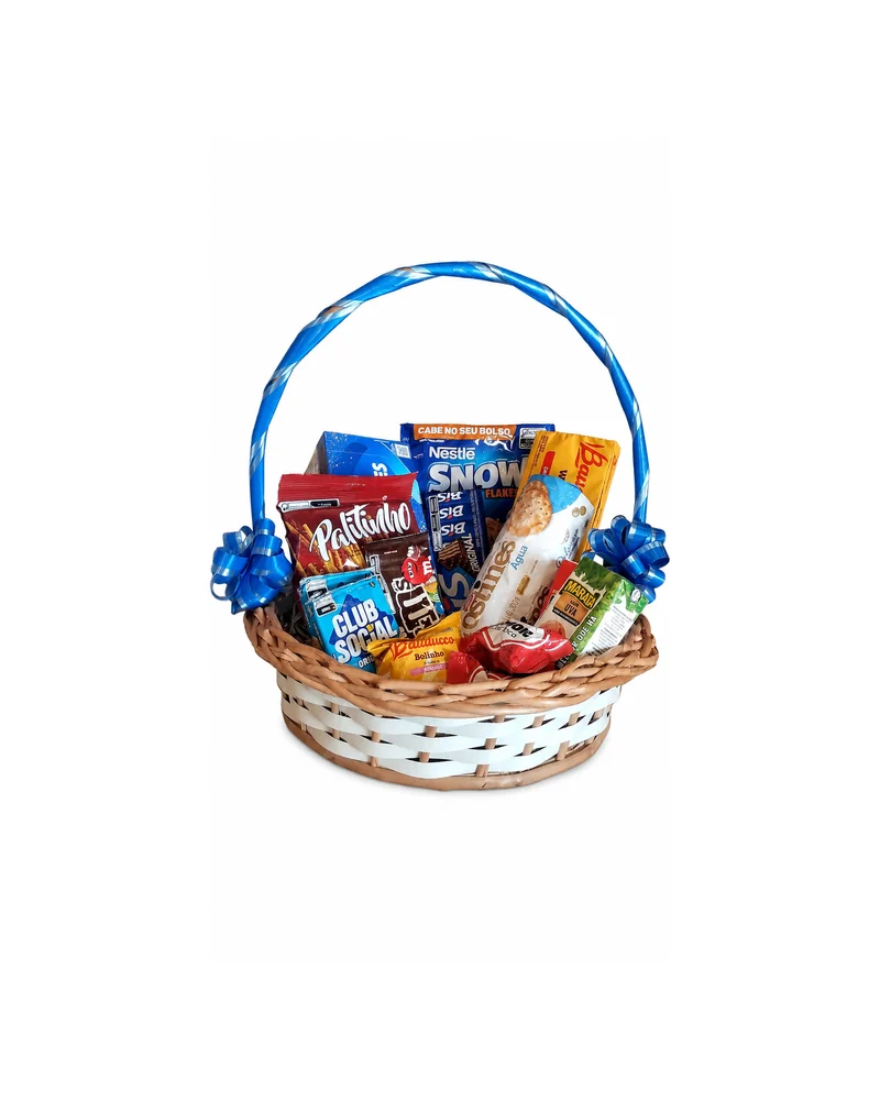 Cesta Azul com Chocolates e Bombons